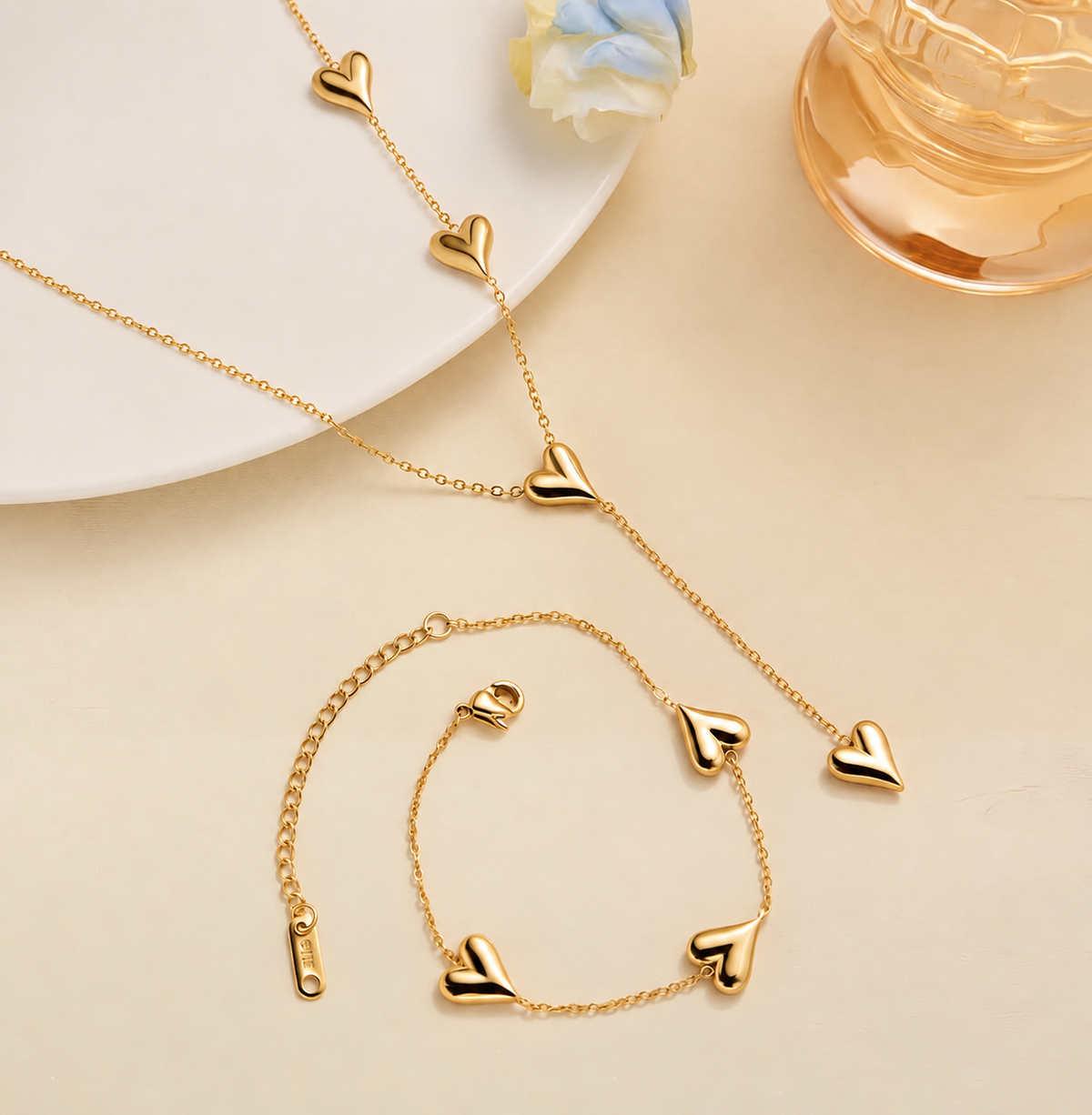 Heart Charm Jewelry Set – 18K Gold-Plated Titanium Steel Necklace & Bracelet